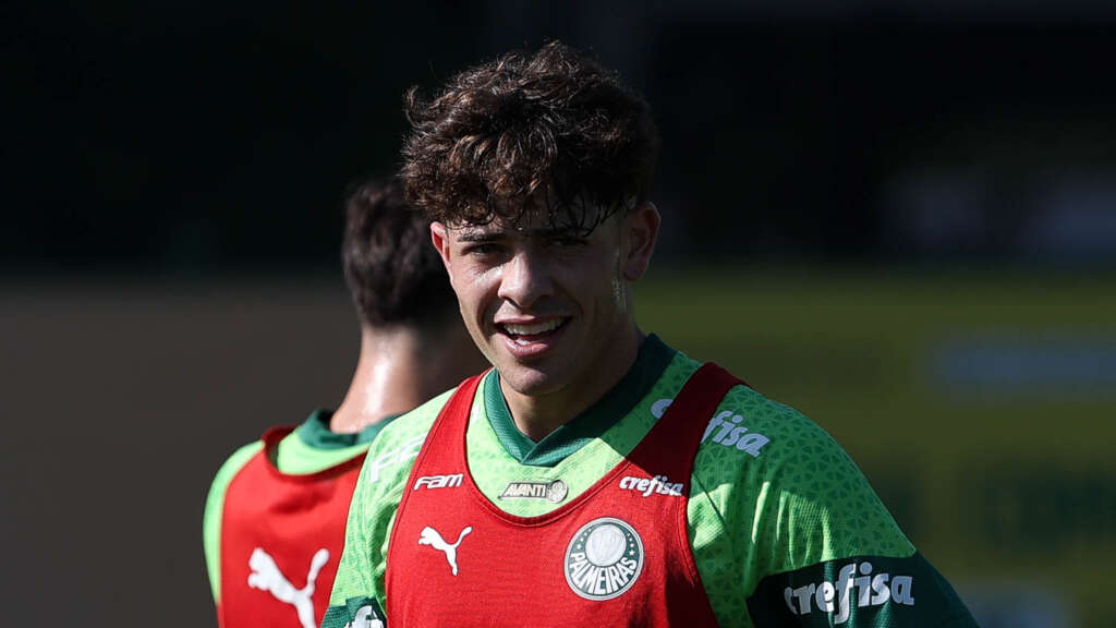 Giay faz 1º treino pelo Palmeiras e Zé Rafael tem lesão na coxa confirmada