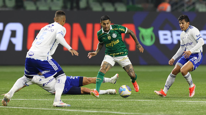 Palmeiras vence Cruzeiro no Brasileirao 4