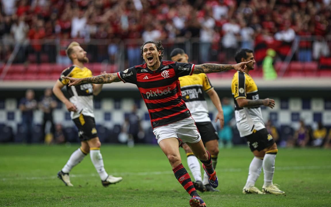 Flamengo 2 x 1 Criciúma – Gabriel marca em pênalti incomum e Mengão vence de virada
