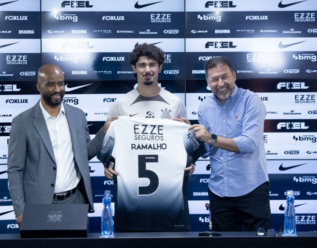 Reforço aposta em recuperação do Corinthians em apresentação: ‘Camisa pesada’