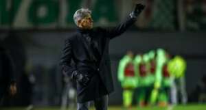 Renato Gaúcho rebate torcida: 