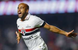 BRASILEIRÃO: Botafogo lidera com vantagem e São Paulo entra no G-4