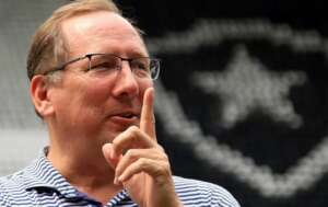 Ele de novo: John Textor insinua que auditor do STJD favoreceu o Palmeiras