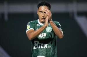 Em reformulação, Guarani define saída de zagueiro e libera outros três jogadores