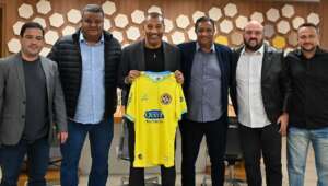 Diretoria do Araçatuba é recebida por Mauro Silva em visita à FPF