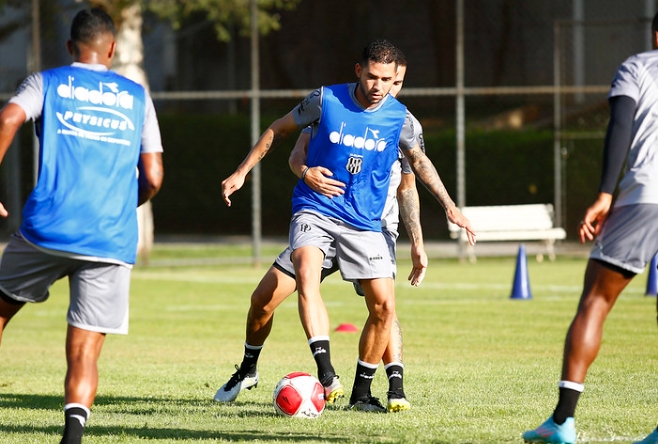 Renato volta aos treinos na Ponte Preta