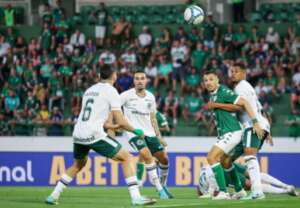 SÉRIE B: Guarani leva virada nos acréscimos, Botafogo cede o empate e dupla segue no Z4
