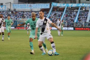 CBF divulga áudio do VAR em polêmica expulsão da Ponte Preta na Série B