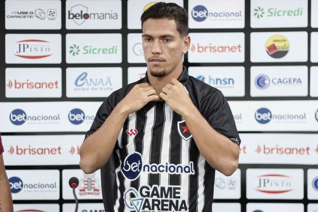 Vinicius Leite e apresentado no Botafogo PB 5