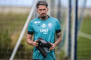 Série C: CSA-AL perde dupla titular para visitar Ferroviário-CE; Zagueiro retorna