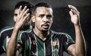 Série D: Polivalente Iago Santana se destaca no Maringá-PR