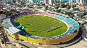 Estádio Batistão completa 55 anos e inunda o céu da nossa linda Aracaju