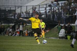 Série C: Trio de zagueiros titular do São Bernardo soma 19 cartões amarelos