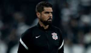 Oliveira sobre futuro no Corinthians: 'Vocês querem sangue'