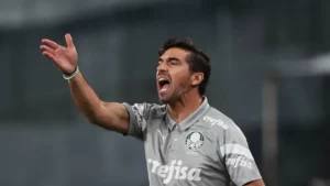 Abel Ferreira tem a maior série invicta contra o Corinthians neste século