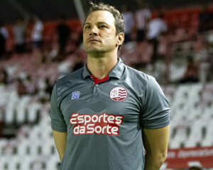 Técnico do Náutico cita prioridade de reforços para Série C