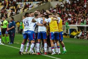 Flamengo 1 x 2 Fortaleza - Rubro-Negro é surpreendido e perde a liderança do Brasileirão