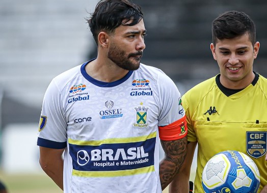 Copa Paulista: Portuguesa contrata lateral que defendeu o Santo André na Série D