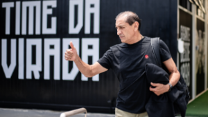 Ramón Díaz promete time com atitude e exalta grandeza do Corinthians