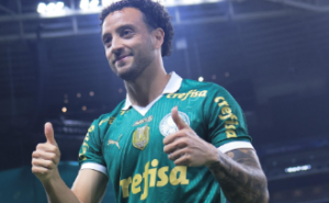Felipe Anderson ganha bênção de Endrick e Abel terá três reforços contra o Botafogo
