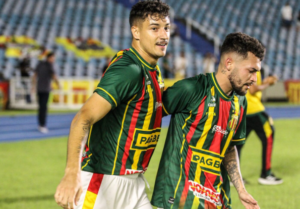 Destaque do Sampaio Corrêa, atacante quer boa sequência na Série C