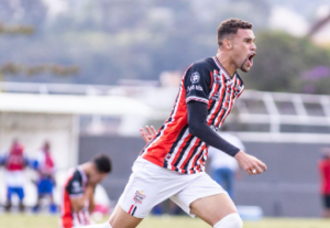 Vinícius Caveira fala sobre o momento do Paulista na Segundona “Temos time para buscar pontos fora de casa”