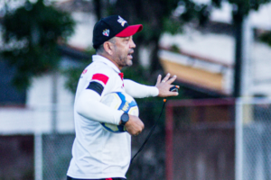 Ferroviário x Volta Redonda - Ferrão tenta se firmar; Voltaço mira liderança