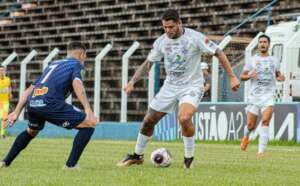 Comercial x Monte Azul - Azulão líder encara um pressionado Leão do Norte na Copa Paulista
