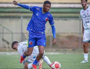 Copa Paulista: Atacante do Oeste comenta sobre primeiros passos no profissional