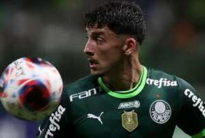 Piquerez sofre lesão grave, passa por cirurgia e pode perder a temporada no Palmeiras