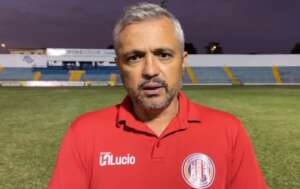 Copa Paulista: Técnico do São-Carlense elogia evolução apesar da derrota