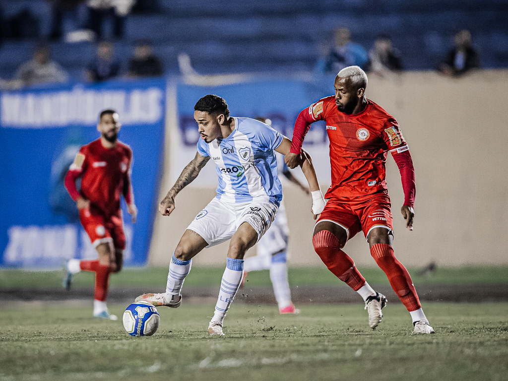 Tombense empata com Londrina