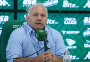 Executivo de futebol se pronuncia sobre saída do Guarani; veja a nota