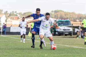 Comercial 2 x 1 Monte Azul - Vitória em casa e fim de jejum