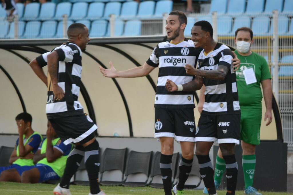 São-Carlense x XV de Piracicaba – Nhô Quim tenta engrenar na Copa Paulista