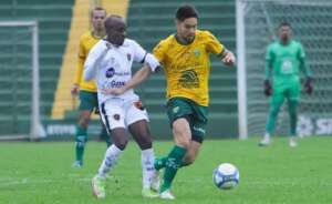 Ypiranga-RS 2 x 2 Botafogo-PB - Canário busca empate heroico contra o líder da Série C