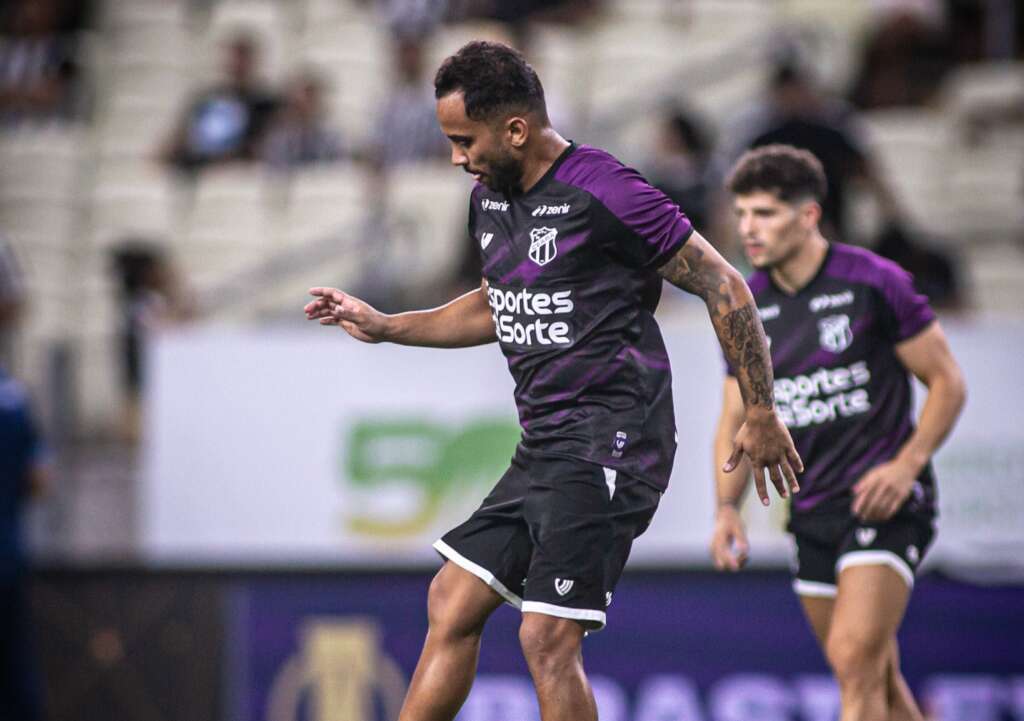 Meia exalta Ceará por postura após nova vitória na Série B