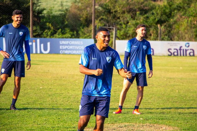 Série C: CBF acata pedido do Londrina e duelo com o Remo tem horário alterado