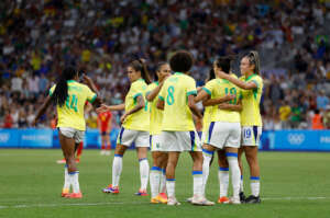 OLIMPÍADAS: Brasil dá 'chocolate' na Espanha em revanche e vai decidir ouro no futebol feminino