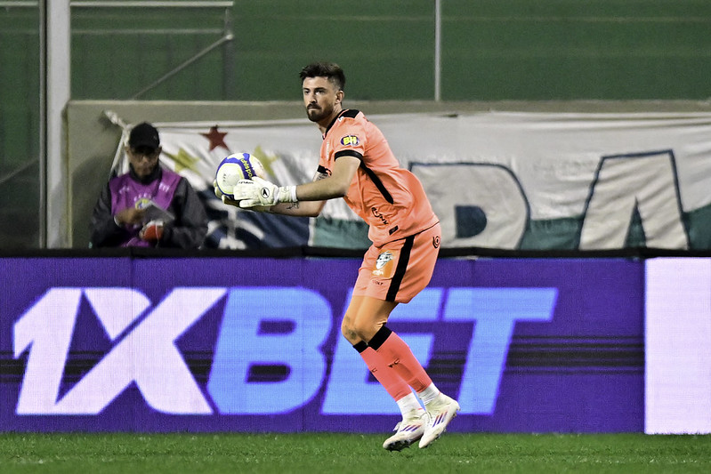 Série B: Elias comenta rendimento do ataque do América-MG: "Vamos precisar de todos" (Foto: Mourão Panda / América)