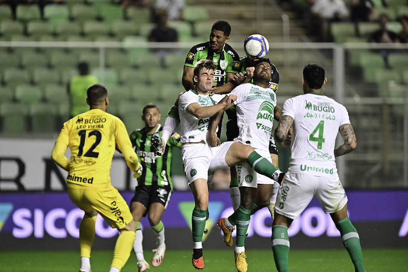 Série B: Foguinho fala em "retomada" após empate da Chapecoense com o América-MG (Foto: Mourão Panda / América)