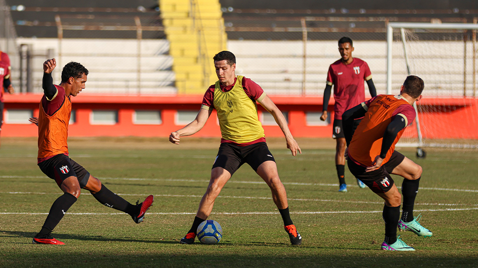 Volante quer 2ª vitória seguida para seguir afastando Botafogo-SP do Z-4 da Série B