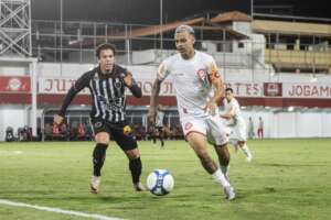 Tombense-MG 1 x 2 Botafogo-PB - Belo mantém liderança e elimina Carcará