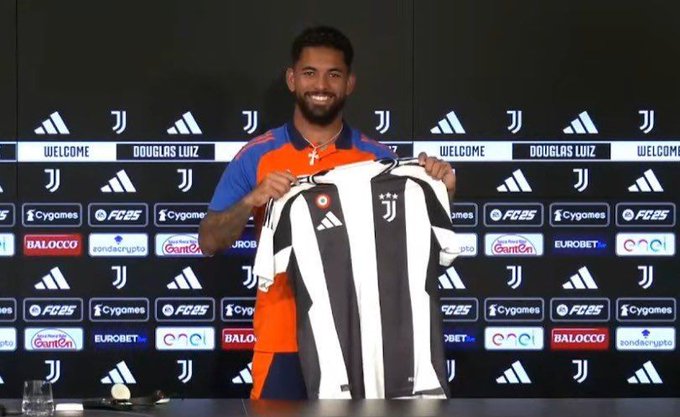 Douglas Luiz garante foco por titulos na Juventus