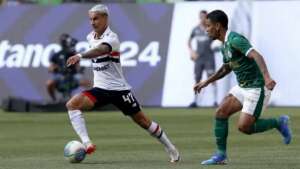 São Paulo confirma lesão de atacante, que será desfalque por dois meses