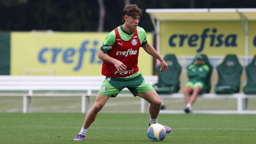 Giay exalta força do Palmeiras e prevê ‘grande resultado’ em visita ao Flamengo no Brasileirão