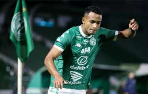 Na Seleção FI, Airton celebra vitória do Guarani sobre o Vila Nova
