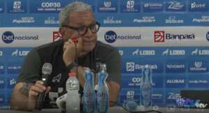 Paysandu perdeu num 'jogo atípico', diz Hélio dos Anjos