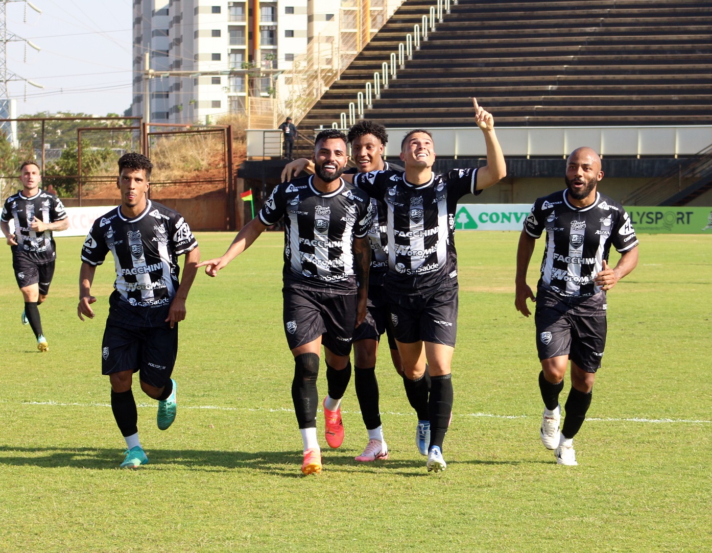 Votuporanguense 4 x 0 Grêmio Prudente – CAV amassa na reedição da final da Série A3