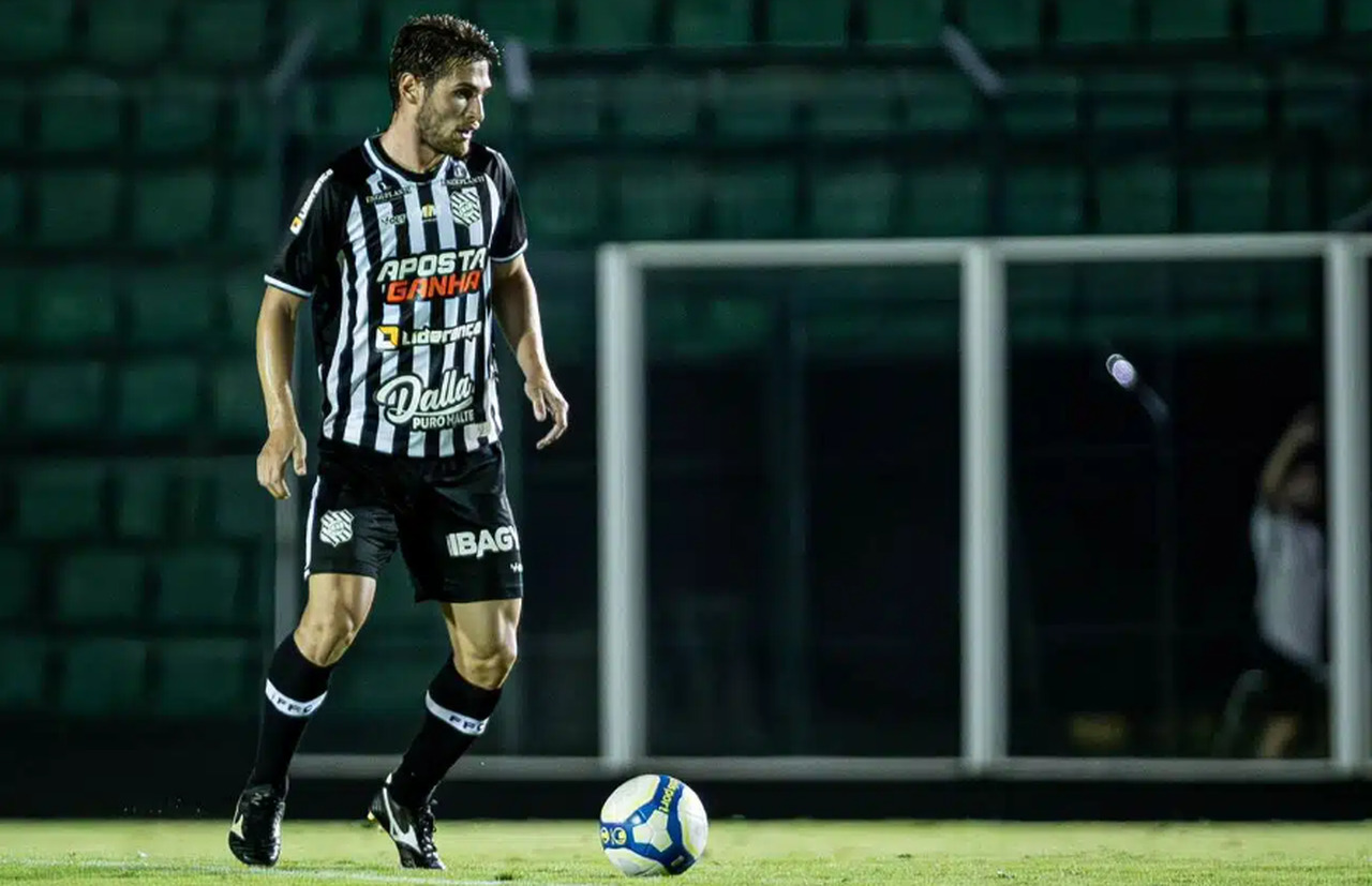 JP Iseppe comenta reta final do Figueirense na Serie C